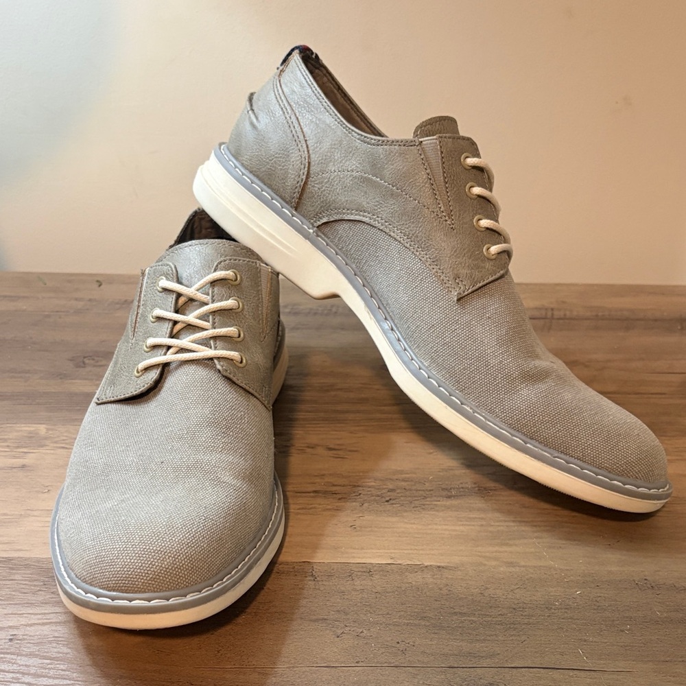 Ben Sherman Stateside Derby Canvas Oxfords - Size 9